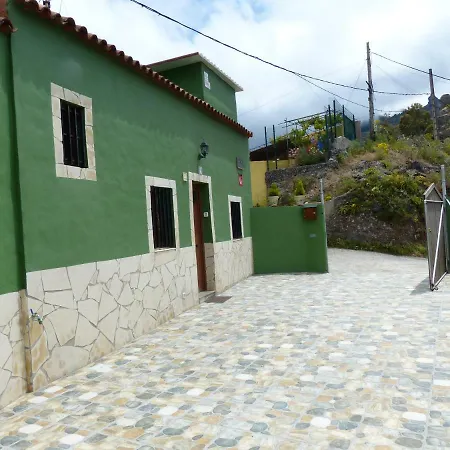 Casa Cueva Paquito Holiday home Vega de San Mateo